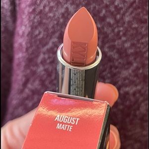 Kylie cosmetics lipstick